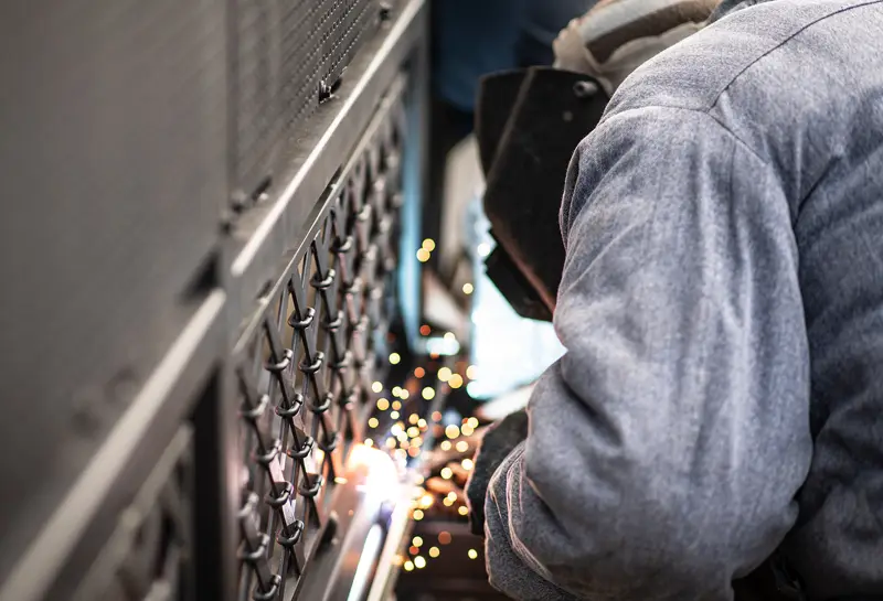 Soudures sur une barrières en métal
